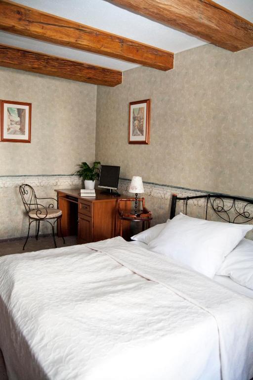 Hotel U Zlatého Lva Havlíčkův Brod Habitación foto